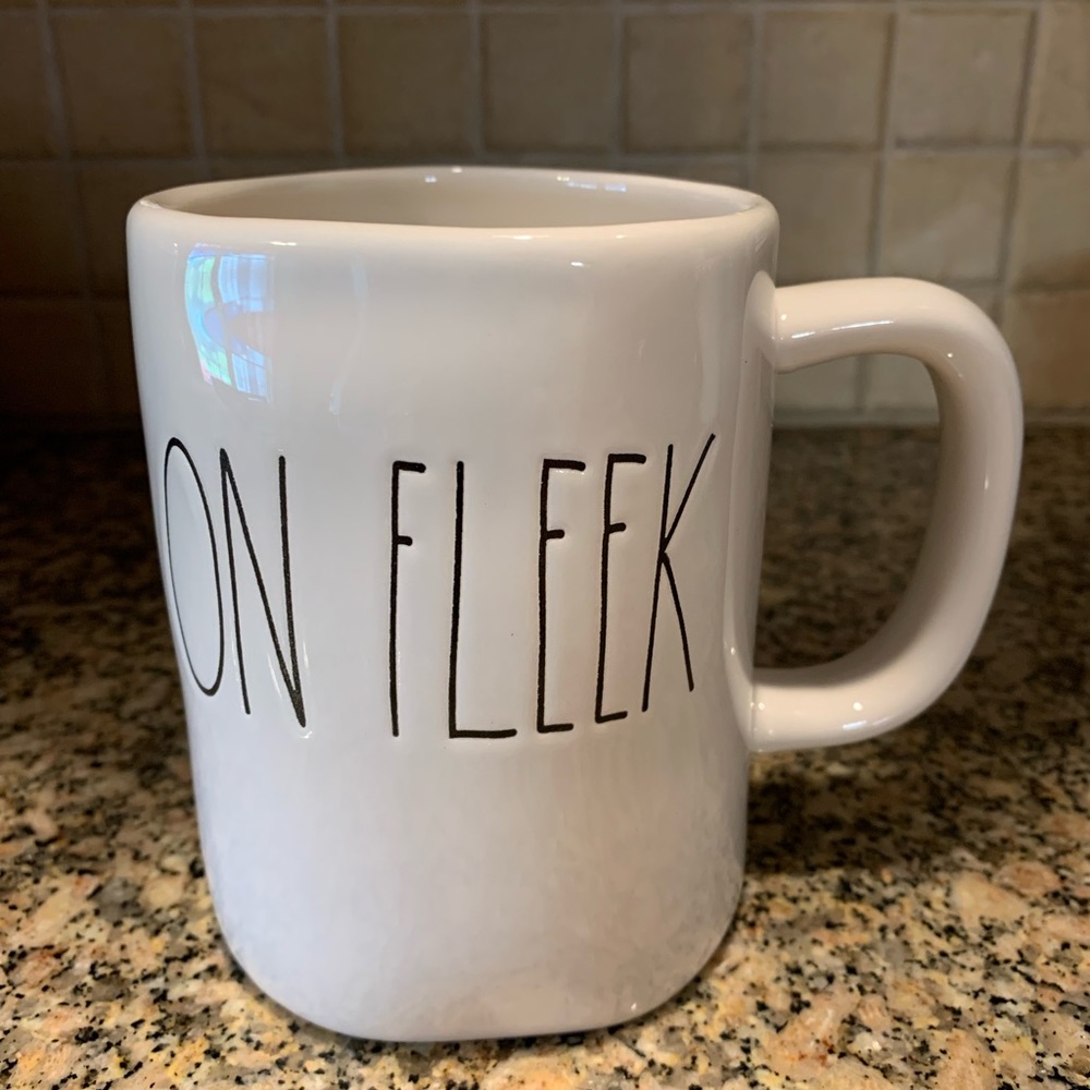 Rae Dunn ON FLEEK mug